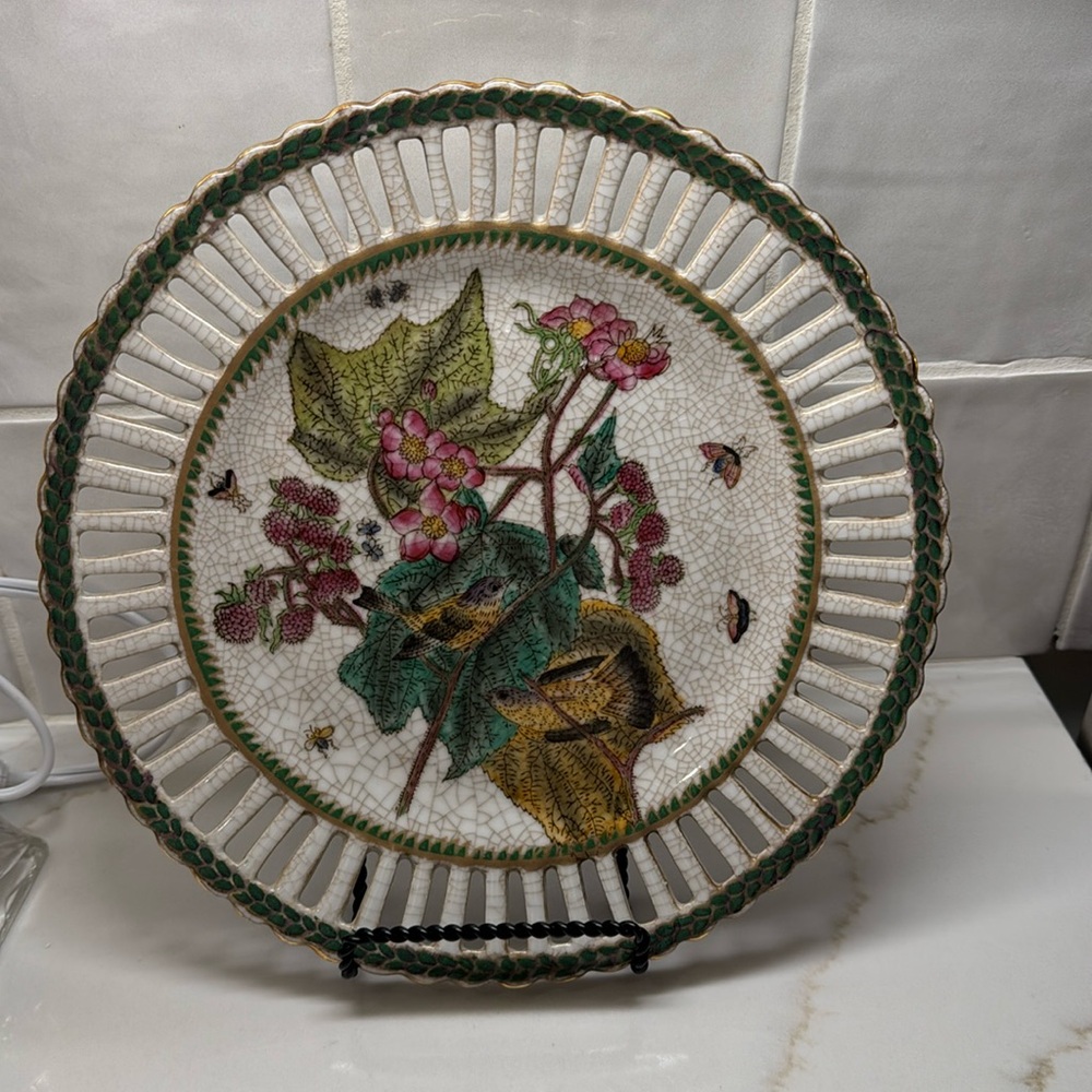 Japanese Satsuma plate